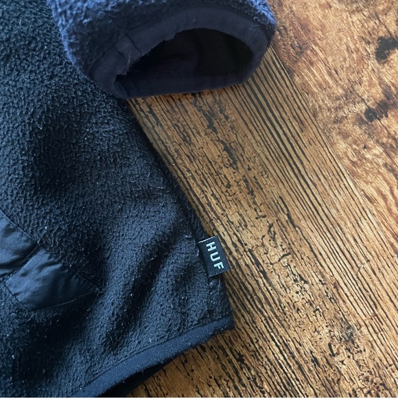HUF Fleece Quarter Sweatshirt - Picture 5 of 5